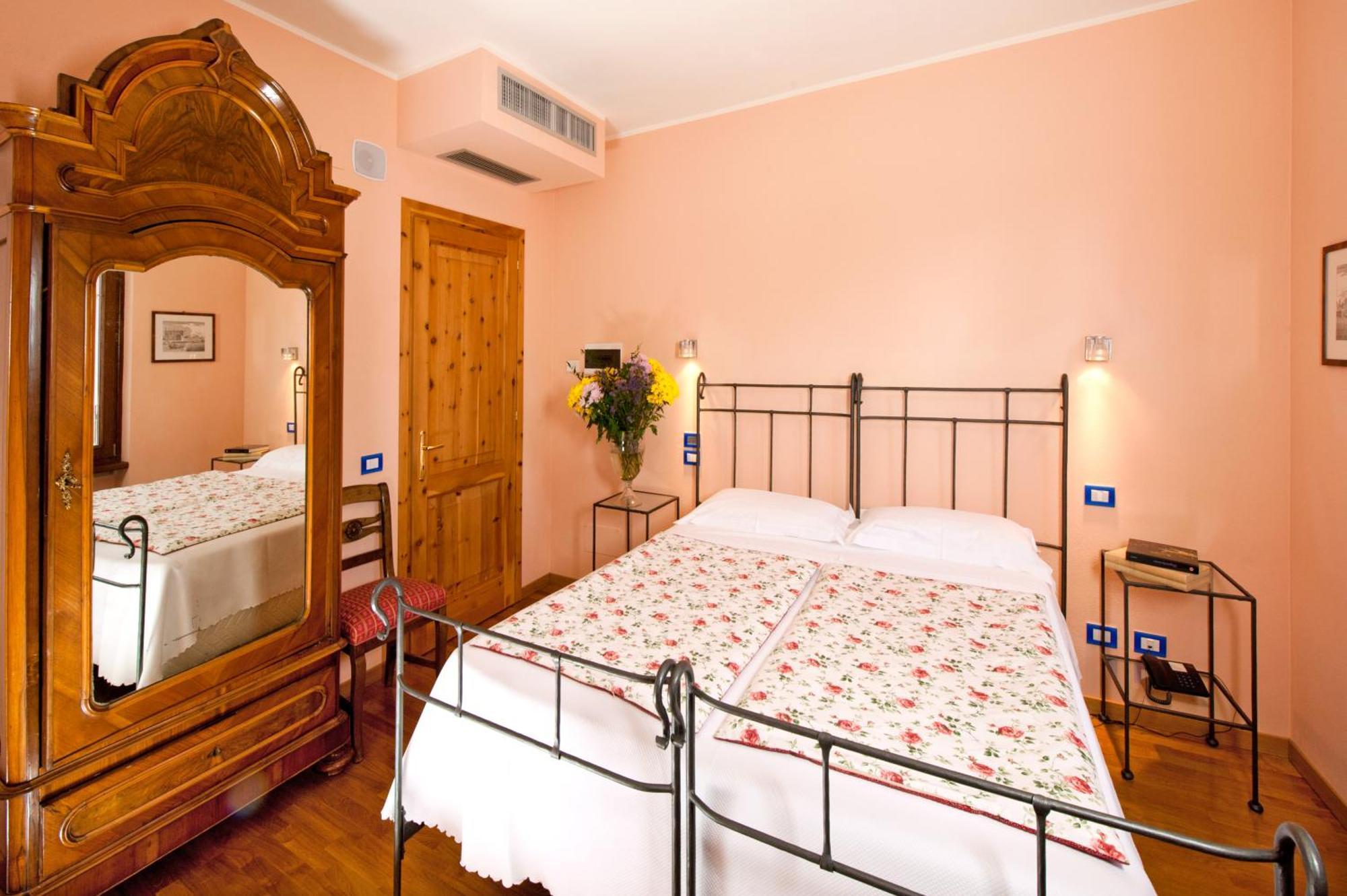 La Locanda Del Notaio Pellio Intelvi Kültér fotó